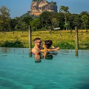 Lankapura Heritage ** Sigiriya