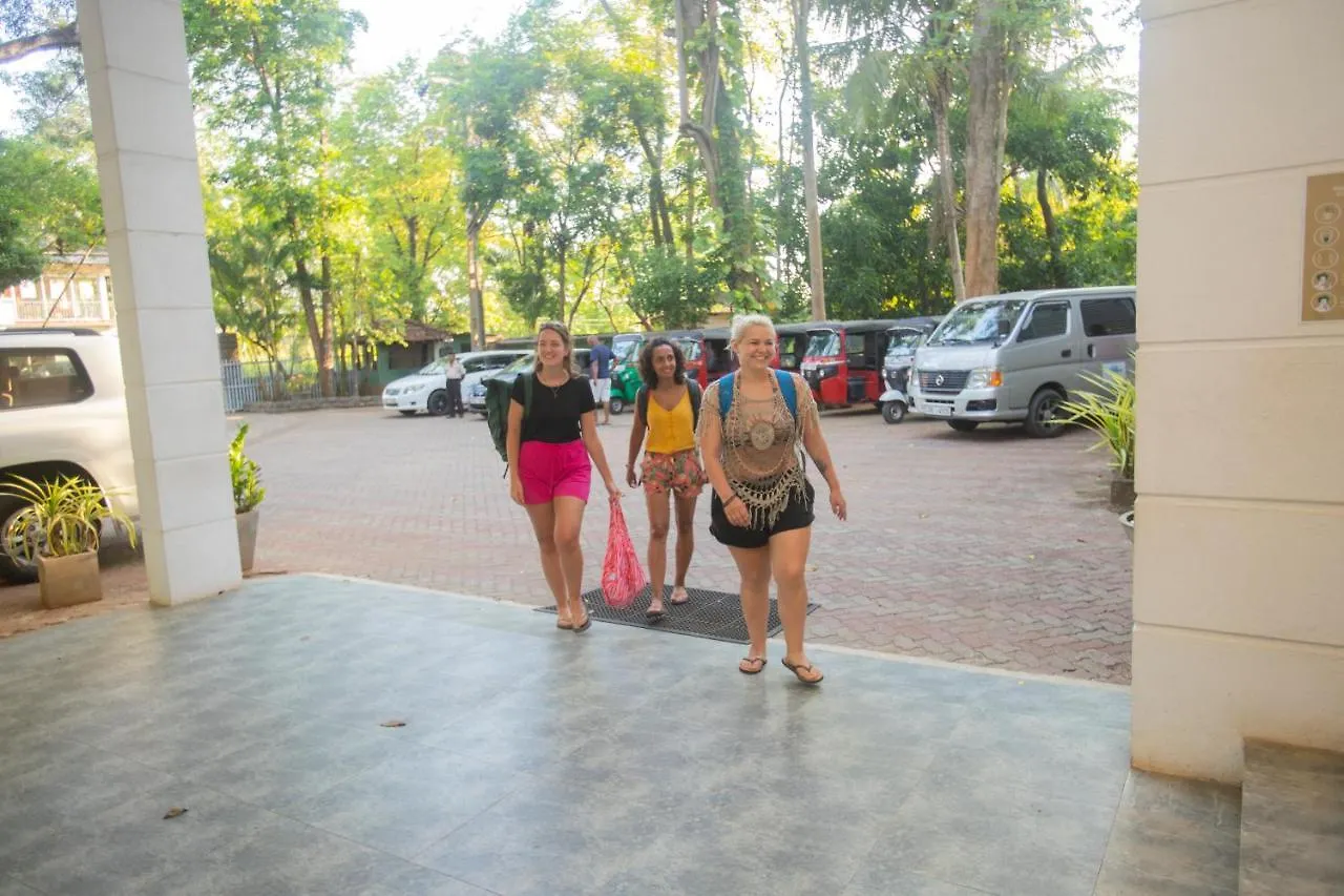 Hotel Eden Garden Sigiriya